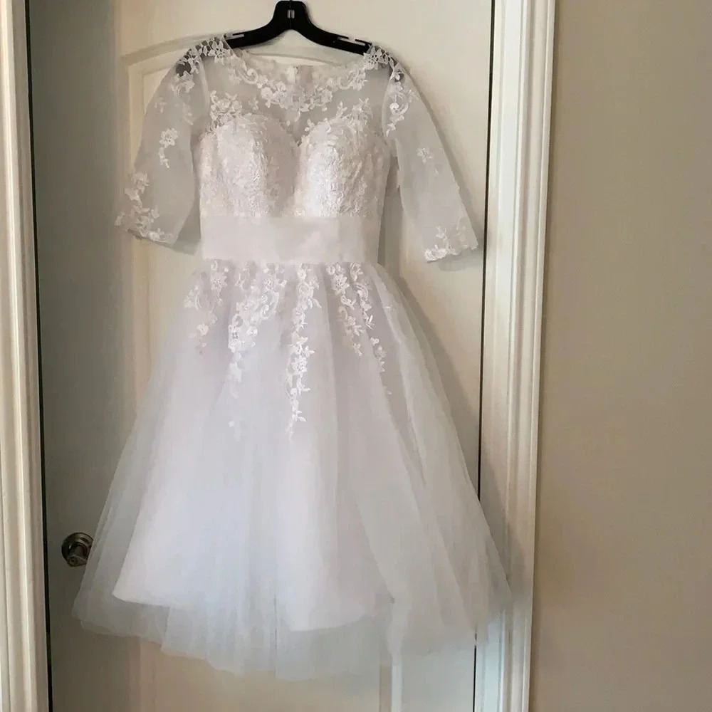 Abao Lace Princess Wedding Gown White A-Line Size 6 New